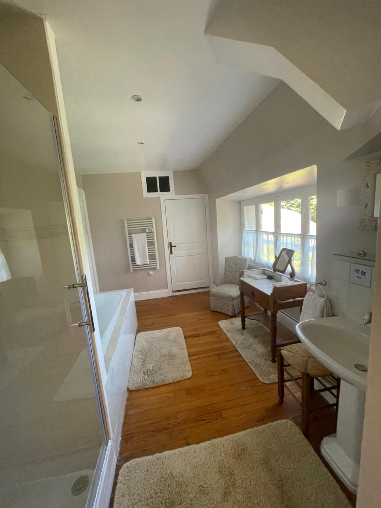 La Grange Du Barry Bed & Breakfast Belveze Luaran gambar
